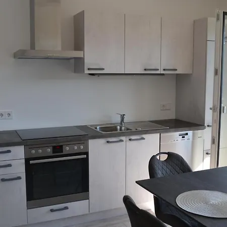 Uggowitzer * 法克湖畔杜罗博拉赫